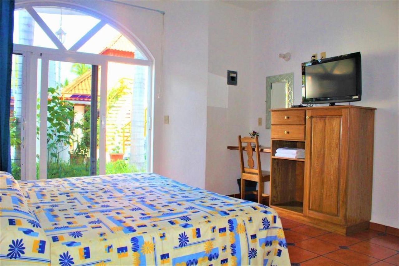 Hotel Mexico Lindo Santa Cruz Huatulco Bagian luar foto